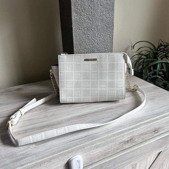 Steve Madden Handbags - Steve Madden Crossbody Purse